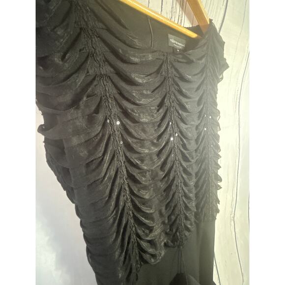 Women's Jumpsuit - Picture 2 of 6